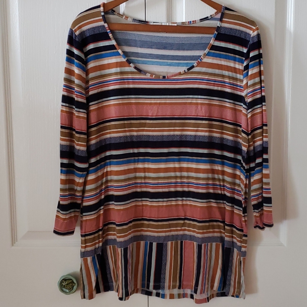 Stripey 3/4 sleeve top   5/$20🕸